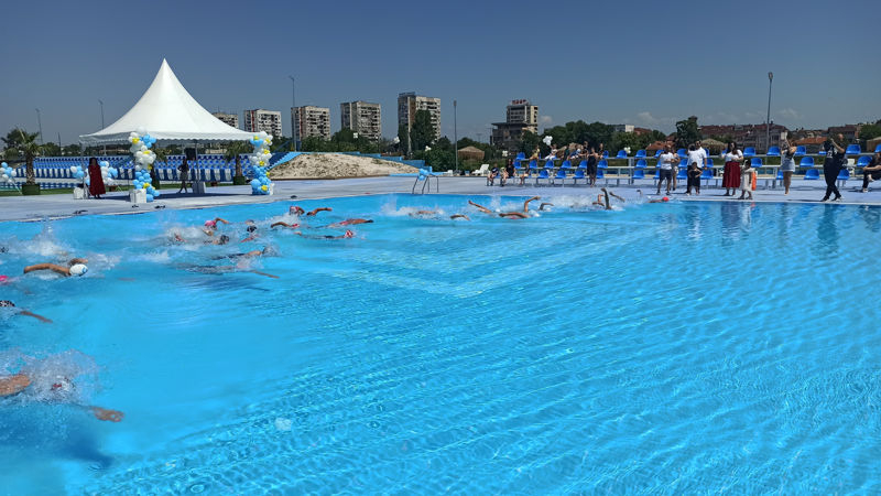 balona_malak_basein20220630b.jpg